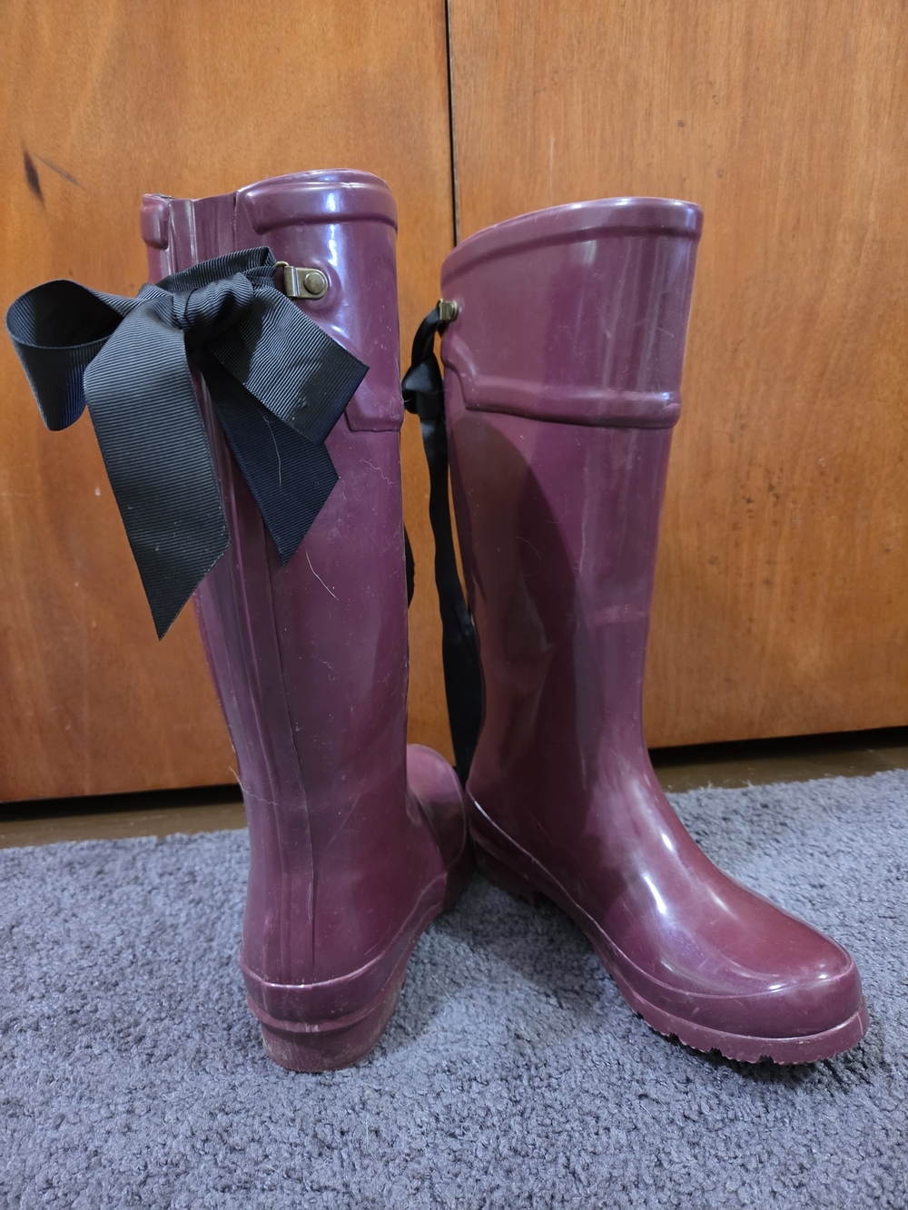 JustFab Plum Knee-High Rain Boots with Black Bow